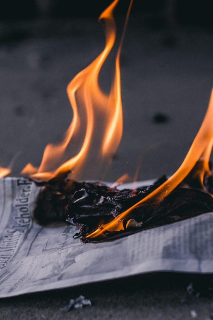 ¿Por qué el fuego es caliente?